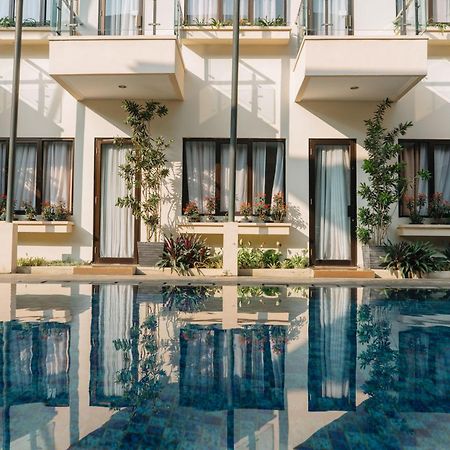 Anugrah Hotel סוקאבומי מראה חיצוני תמונה
