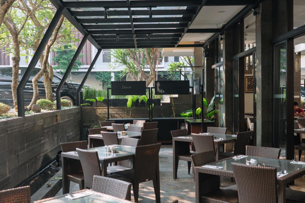 Anugrah Hotel סוקאבומי מראה חיצוני תמונה