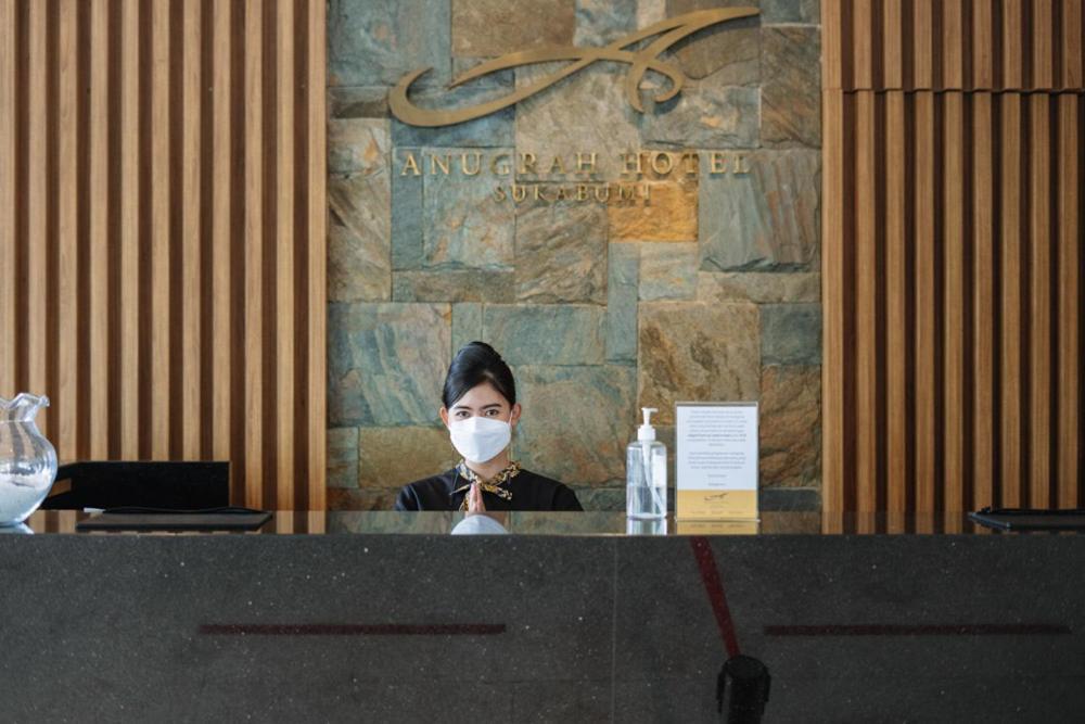 Anugrah Hotel סוקאבומי מראה חיצוני תמונה
