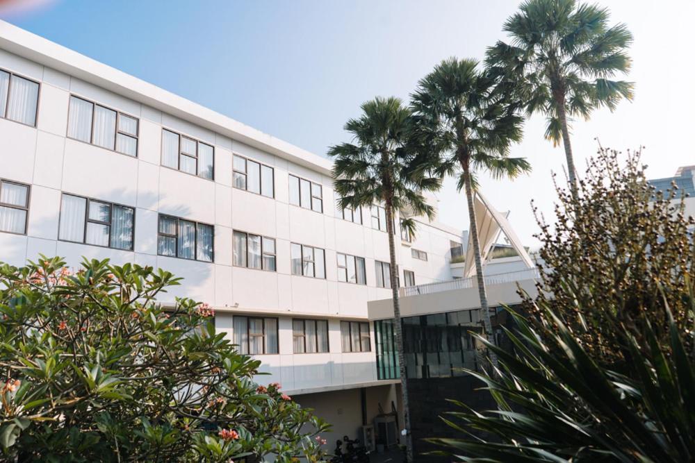 Anugrah Hotel סוקאבומי מראה חיצוני תמונה